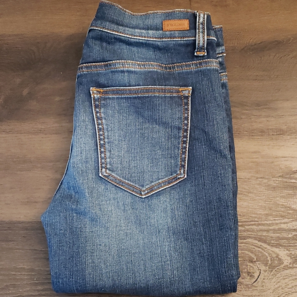 Sneak Peek mid rise Jean's size 5